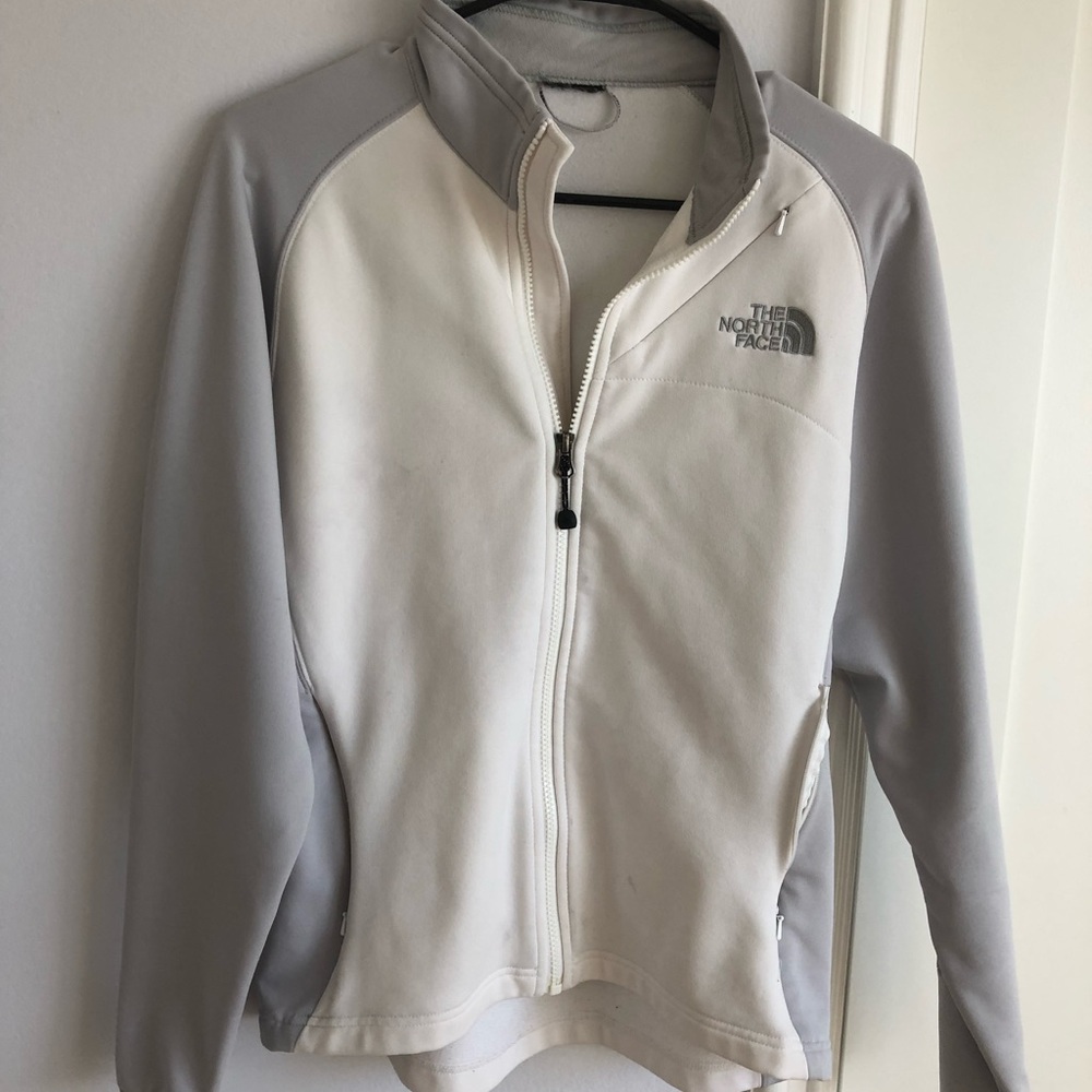 FINAL SALE ✨The North Face White Jacket